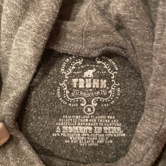 Trunk LTD David Bowie Cropped Sweatshirt. - Picture 2 of 2